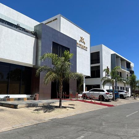 Marigold Hotels Windhoek Extérieur photo
